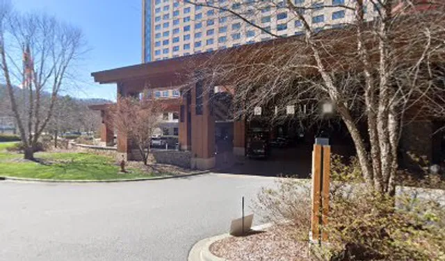 Lobby Cafe - Harrah's Cherokee Casino Resort