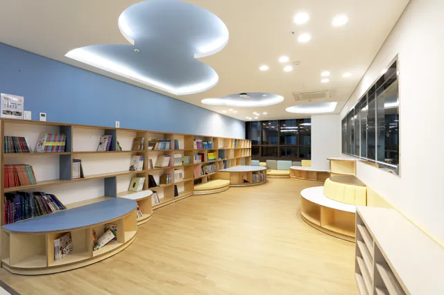 신용산교회 Synyongsan Presbyterian Church