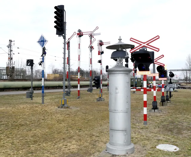 Muzejní expozice sdělovací a zabezpečovací techniky Správy železniční dopravní cesty