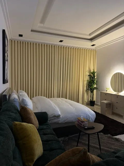 استديو فاخر للحجز اليومي