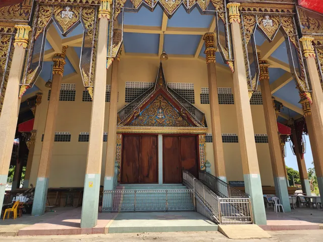 Wat Sri Marukataiyawan (Wat Ko Ta Put)