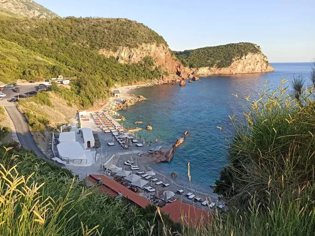 Crvena glavica beach