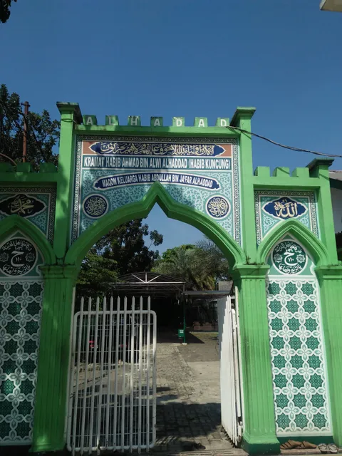 Tomb of Habib Kuncung