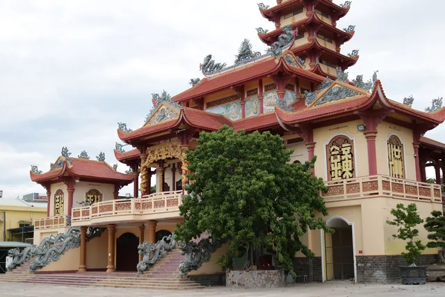 Long Khanh Pagoda