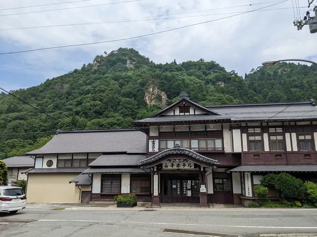 Yamadera Retro Hall (Former Yamadera Hotel)