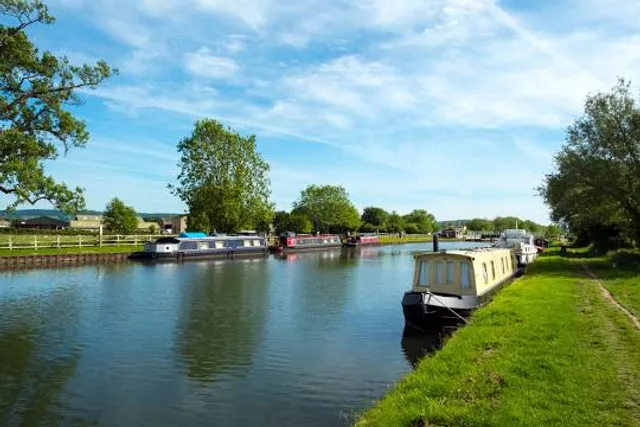The Gloucester and Sharpness Canal