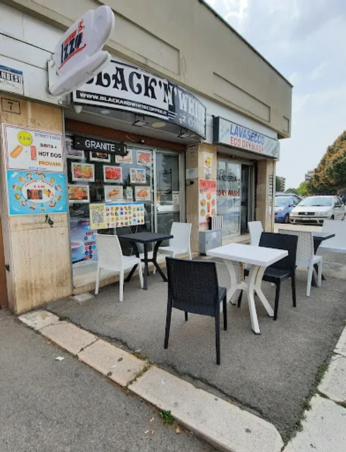 BLACK 'N' WHITE COFFEE