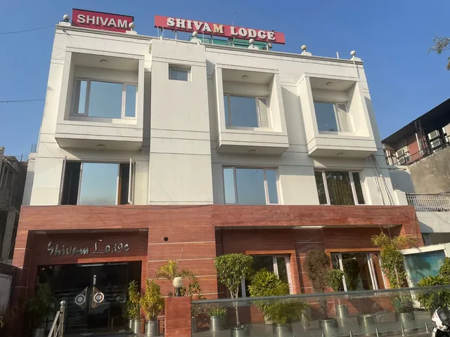 Shivam hotel