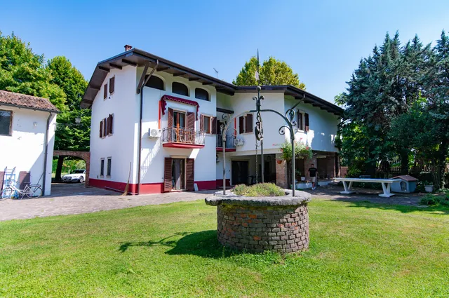 Villa vitti’s - Verona est & CAMPING