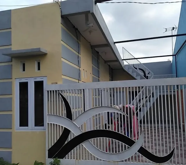 Guesthouse Berlian Batang Syariah near Kampung Kalisalak Park Mitra RedDoorz