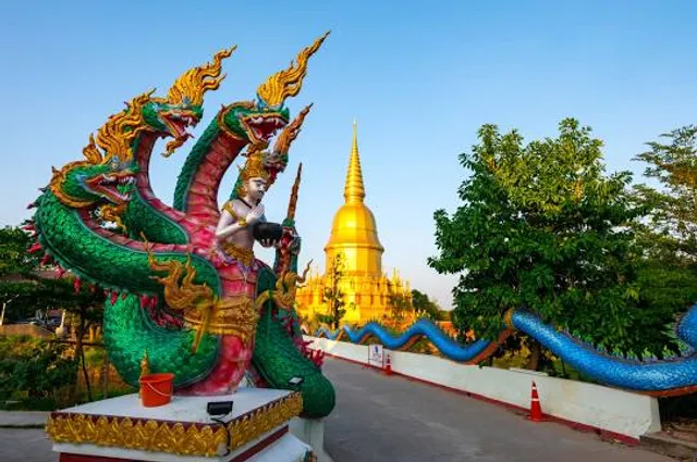 พระอุโบสถไม้ วัดป่าวังน้ำเย็น