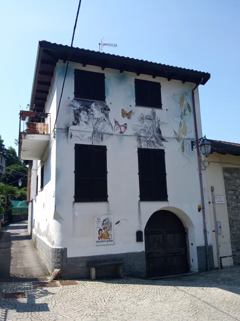 Legro Il Paese Dipinto