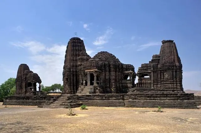 Gondeshwar Mandir