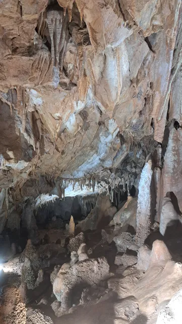 Sharkova Dupka Cave
