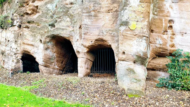 Lavington's Hole