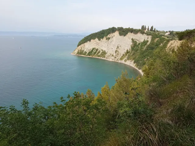 Plaža mesečev zaliv