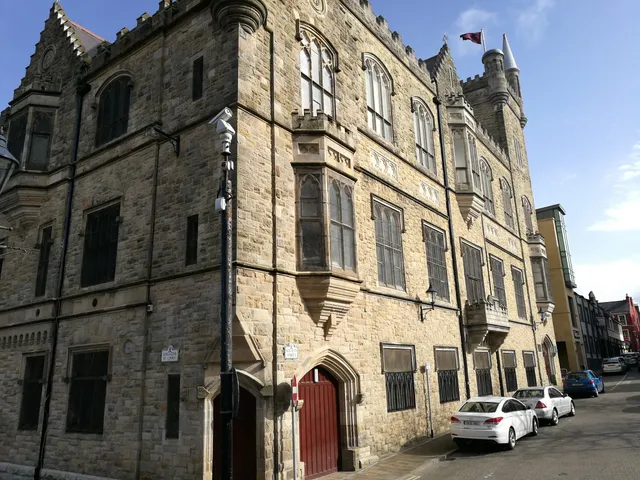 Apprentice Boy's Memorial Hall