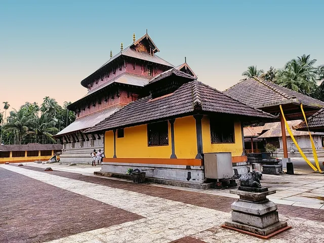 Vitla Shri Panchalingeshwara Temple