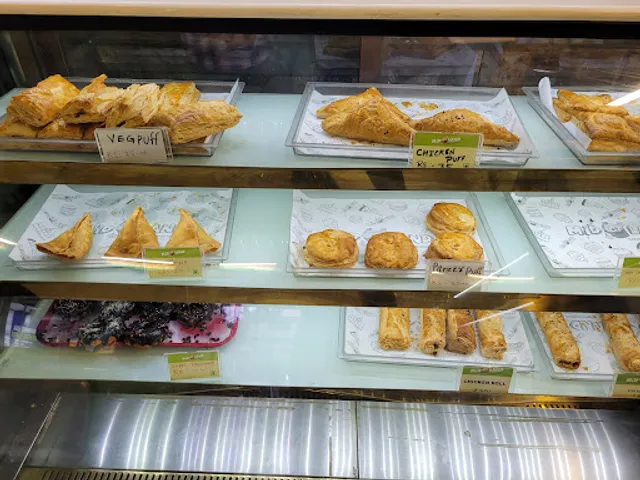 Mid Land Bakers, Manikonda