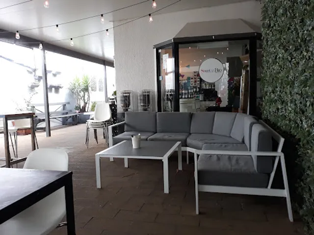 Sweetaz Bro Cafe & Dessert Bar