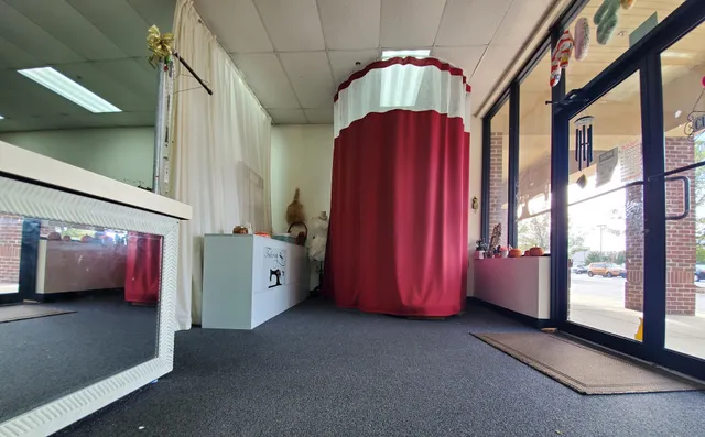 Blossom Tailors and Cleaners