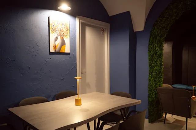 Fly 2.0 food & beverage