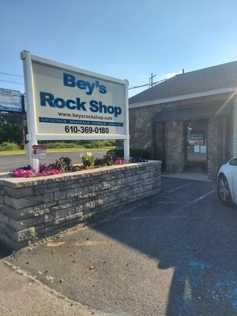 Bey's Rock Shop