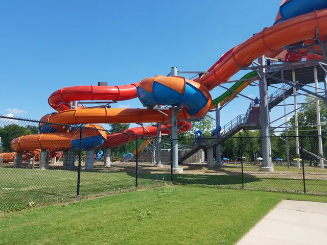 Hawaiian Falls Waco