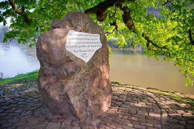 Weser Stone