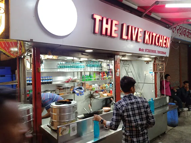 The Live Kitchen