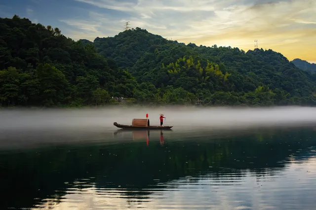 Dongjianghu Scenic Area