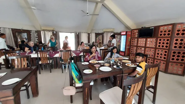 Gulistan tourist complex restaurant