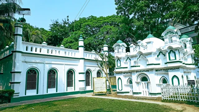 Moyez Manzil
