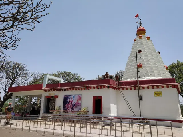 Shri Temblai Mandir, Phulewadi