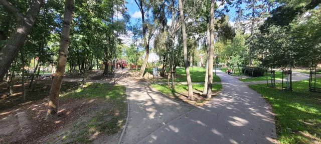 The Lower Kłodawka Trail