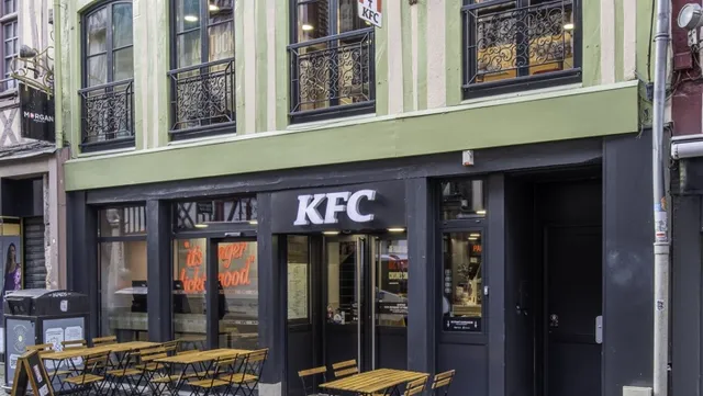 KFC Rouen Gros Horloge