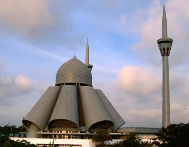 Masjid Jamek An-Nur (State Mosque)