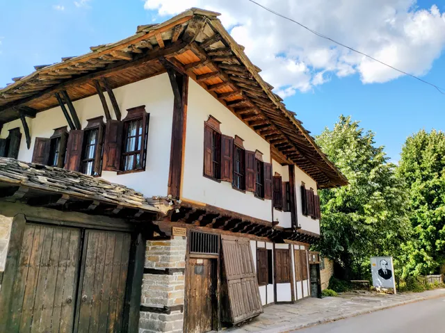 Музей Райковата къща