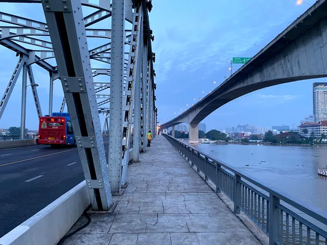 Krung Thep Bridge