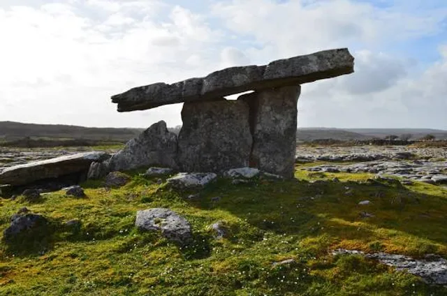Poulnabrone Dolmen