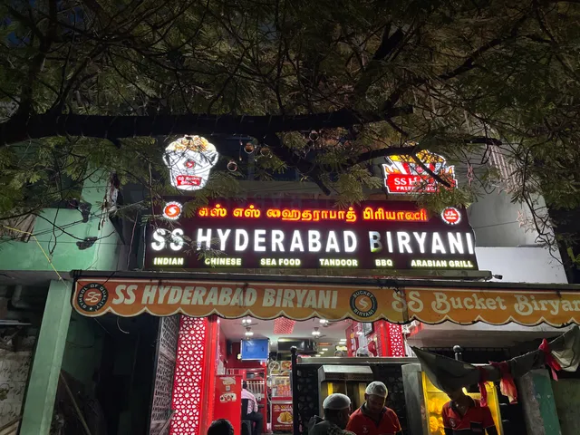 SS Hyderabad Biryani Light House