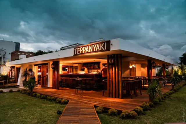 TEPPANYAKI ·sᴜsʜɪ· [Restó & Sushi Bar]