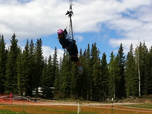 Alternative Adventures Zipline