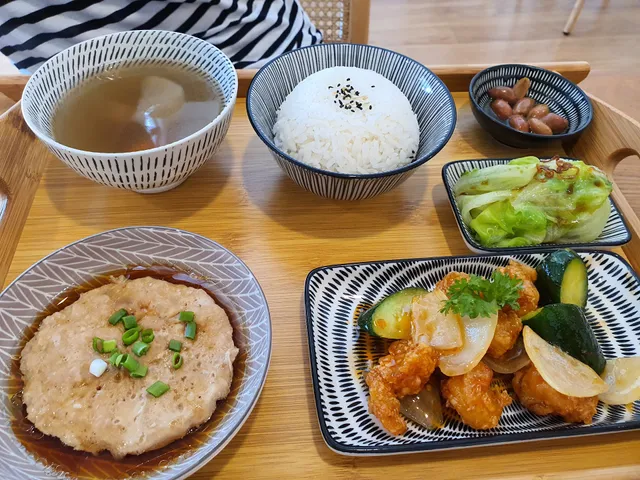 Yuan Space 源空間