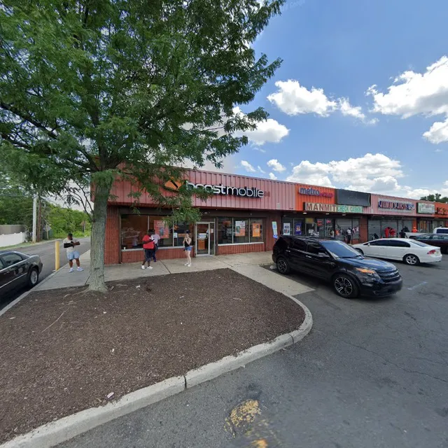 Metro by T-Mobile 2762 Mount Ephraim Ave