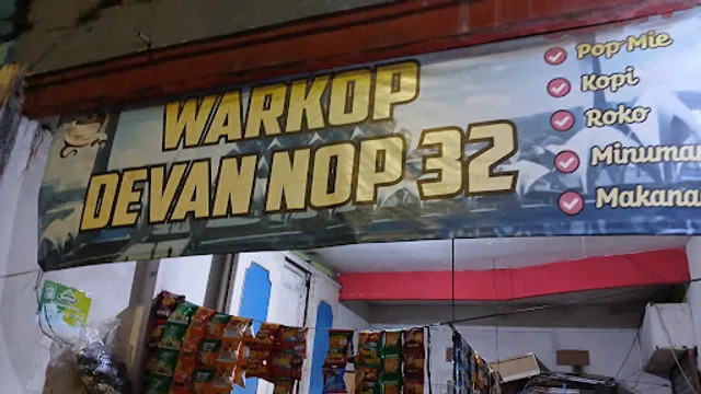 WARUNG KOPI DEVANOV 32
