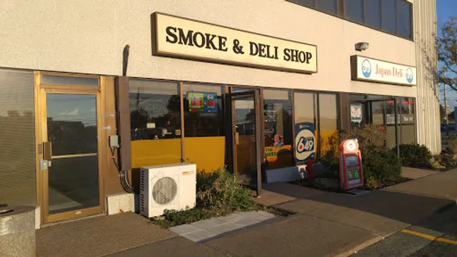 Three Bears Smoke And Deli