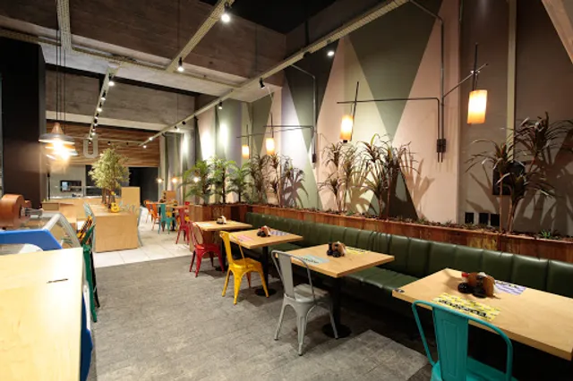 Ukulele Pokes & Açaí