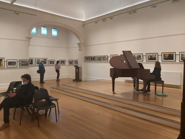 photo-1