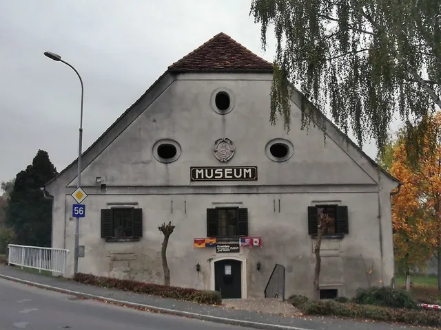 Auswanderer- und Josef-Reichl-Museum